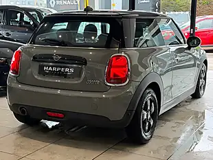 Used 2018 MINI Hatch Cooper Grey - Interior and Exterior details 7