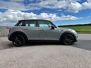 Used 2018 MINI Hatch Cooper Grey - Interior and Exterior details 13