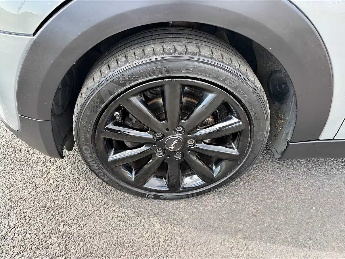 Used 2018 MINI Hatch Cooper Grey - Interior and Exterior details 14