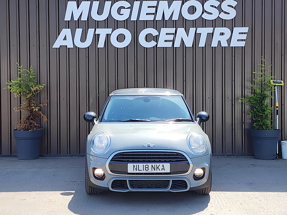 Used 2018 MINI Hatch Cooper Grey - Interior and Exterior details 5