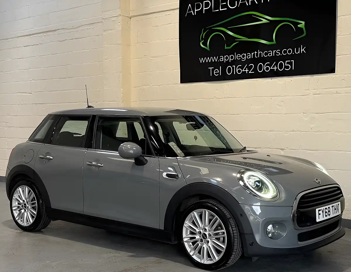 Used 2018 MINI Hatch Cooper Grey - Interior and Exterior details 14