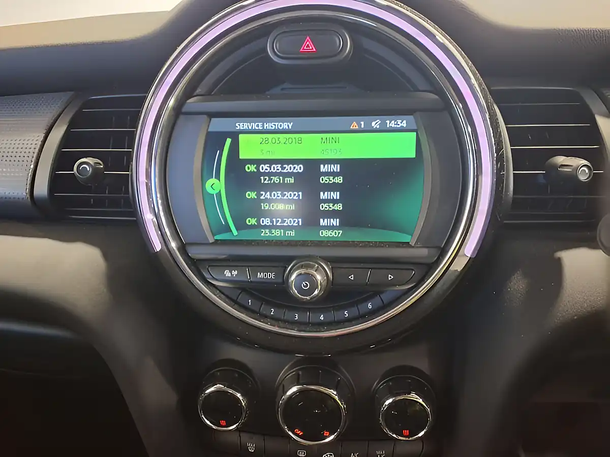 Used 2018 MINI Hatch Cooper Midnight Black - Interior and Exterior details 18