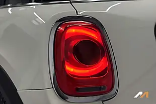 Used 2018 MINI Hatch Cooper Pepper White - Interior and Exterior details 13
