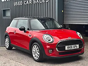 Used 2018 MINI Hatch Cooper Red - Interior and Exterior details 15