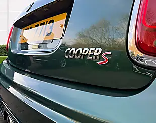 Used 2018 MINI Hatch Cooper S British Racing Green - Interior and Exterior details 17
