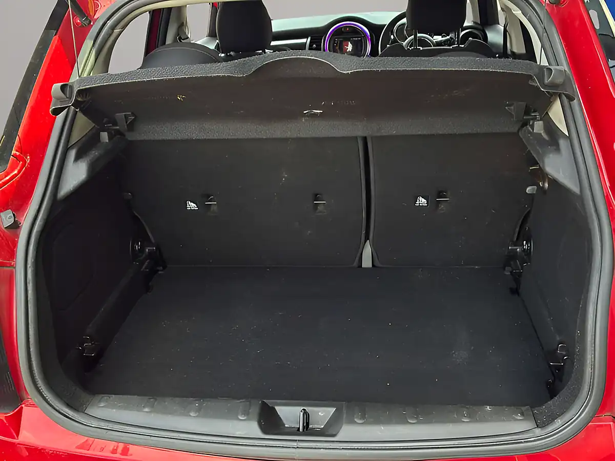 Used 2018 MINI Hatch Cooper S Chili Red - Interior and Exterior details 12