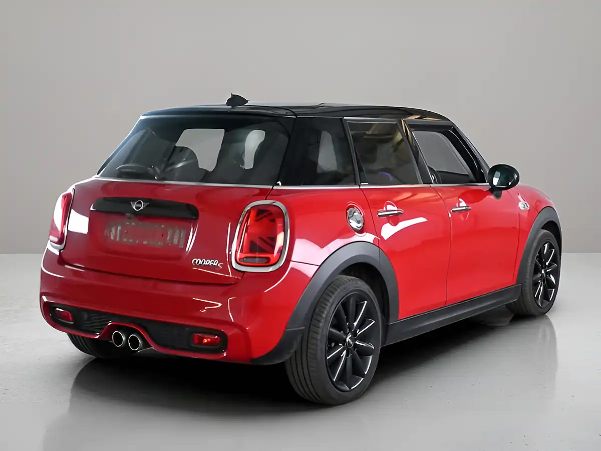 Used 2018 MINI Hatch Cooper S Chili Red - Interior and Exterior details 2