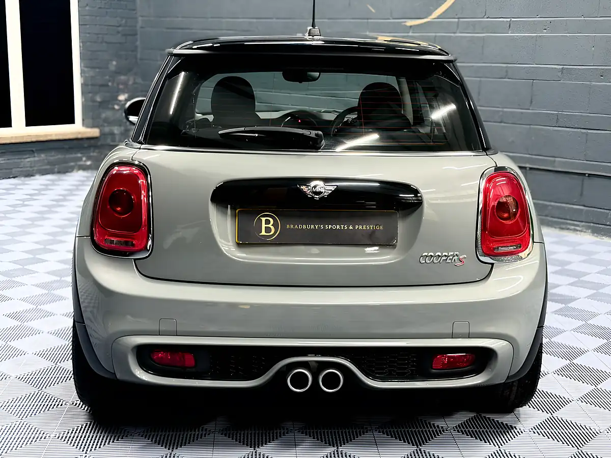 Used 2018 MINI Hatch Cooper S Grey - Interior and Exterior details 16