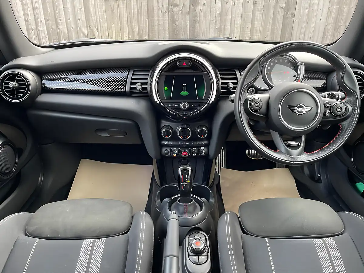 Used 2018 MINI Hatch Cooper S Grey - Interior and Exterior details 5