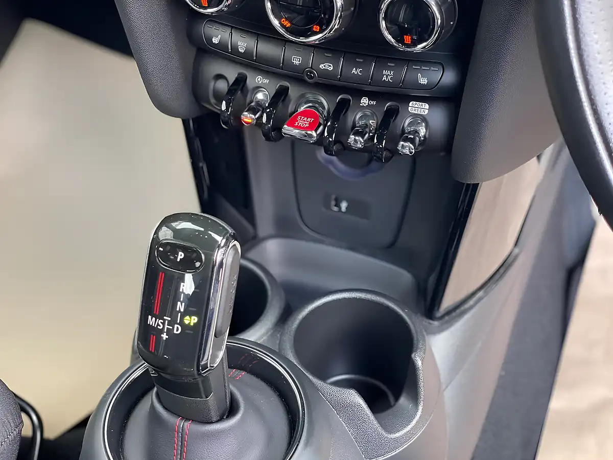 Used 2018 MINI Hatch Cooper S Grey - Interior and Exterior details 8