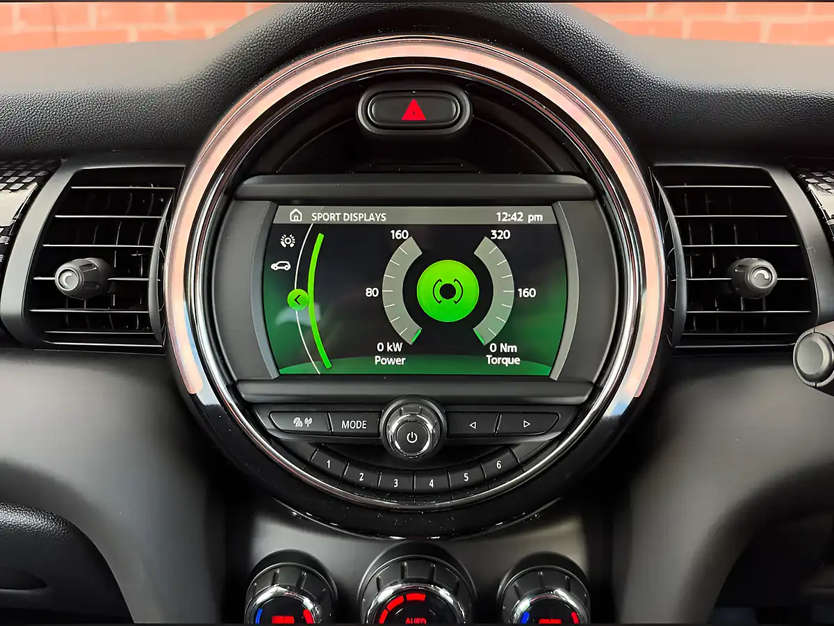 Used 2018 MINI Hatch Cooper S Grey - Interior and Exterior details 15