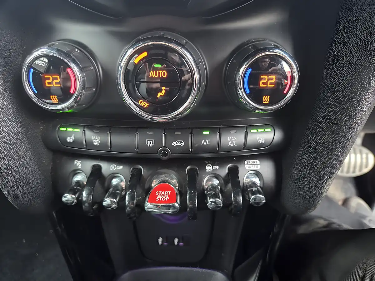 Used 2018 MINI Hatch Cooper S John Cooper Works Chilli Pack Red - Interior and Exterior details 14