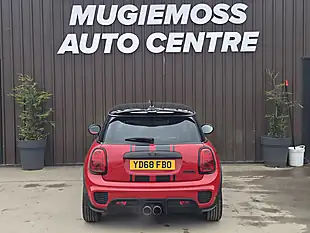 Used 2018 MINI Hatch Cooper S John Cooper Works Chilli Pack Red - Interior and Exterior details 5