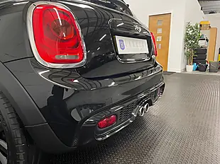 Used 2018 MINI Hatch Cooper S Midnight Black Metallic - Interior and Exterior details 13