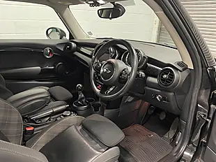 Used 2018 MINI Hatch Cooper S Midnight Black Metallic - Interior and Exterior details 16