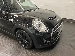 Used 2018 MINI Hatch Cooper S Midnight Black Metallic - Interior and Exterior details 20