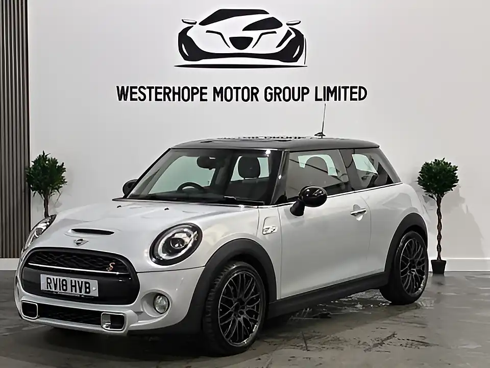 Used 2018 MINI Hatch Cooper S Silver - Interior and Exterior details 12