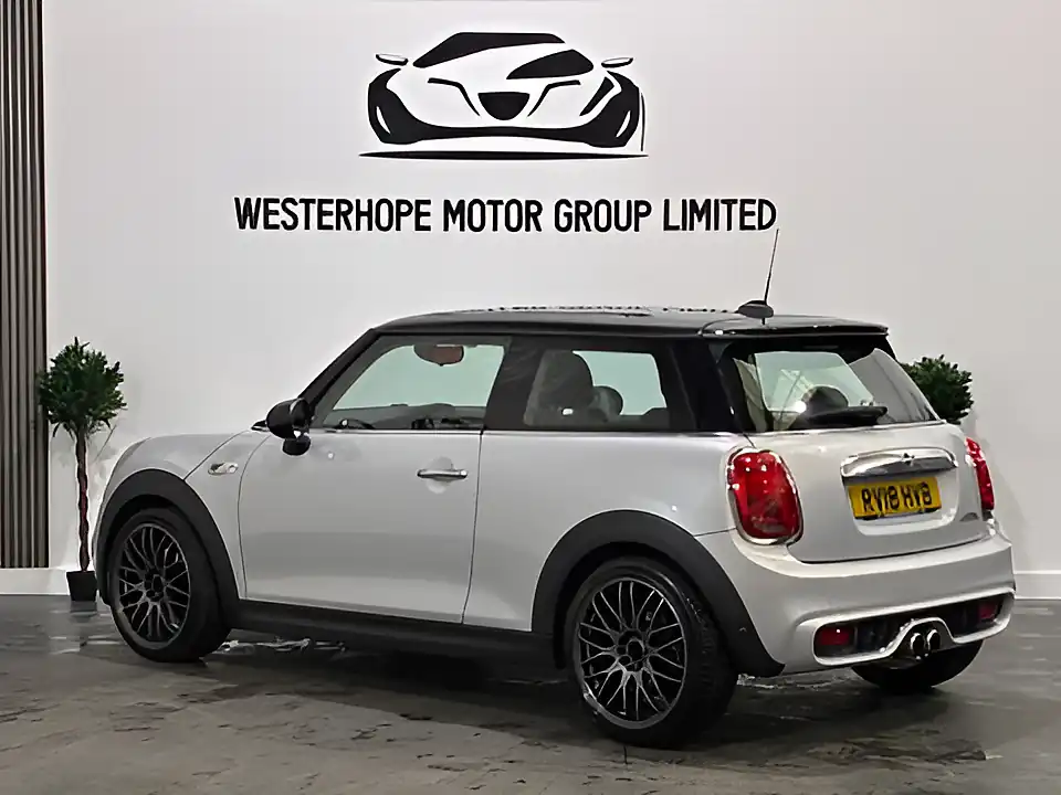 Used 2018 MINI Hatch Cooper S Silver - Interior and Exterior details 2