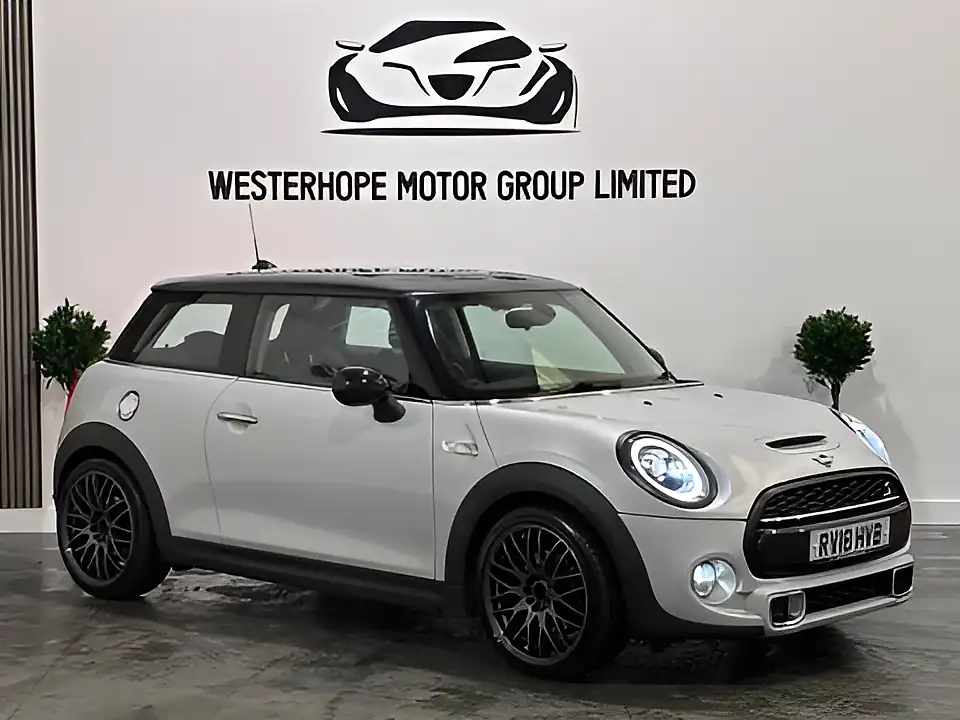 Used 2018 MINI Hatch Cooper S Silver - Interior and Exterior details 9