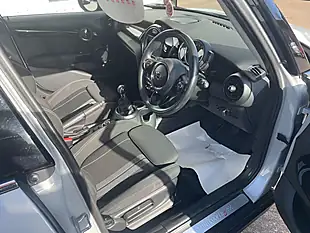 Used 2018 MINI Hatch Cooper S Silver - Interior and Exterior details 12