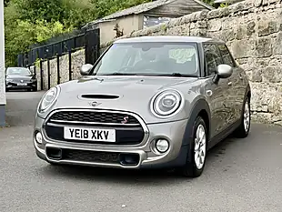 Used 2018 MINI Hatch Cooper S Silver - Interior and Exterior details 19