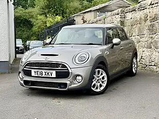 Used 2018 MINI Hatch Cooper S Silver - Interior and Exterior details 4