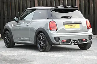 Used 2018 MINI Hatch Cooper S Sport Moonwalk Grey - Interior and Exterior details 4