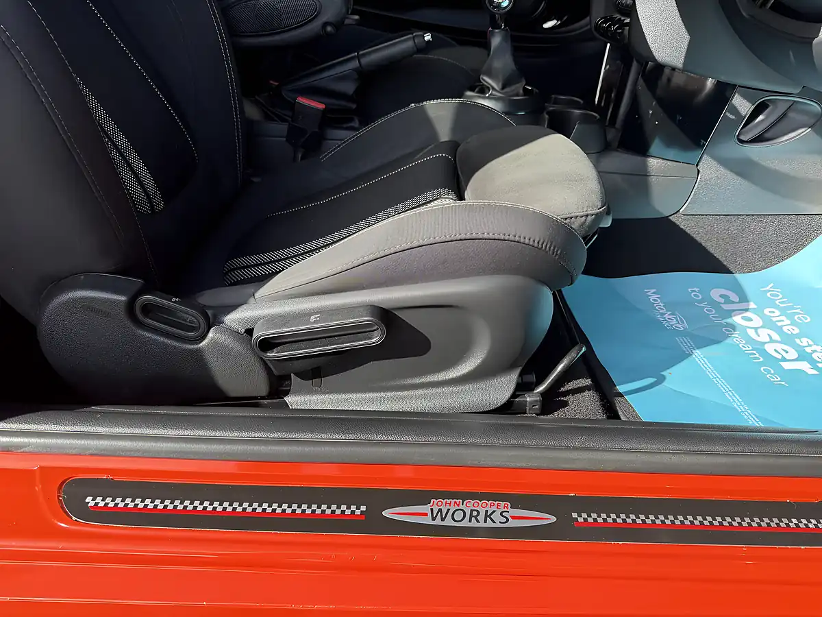 Used 2018 MINI Hatch Cooper S Sport Orange - Interior and Exterior details 12