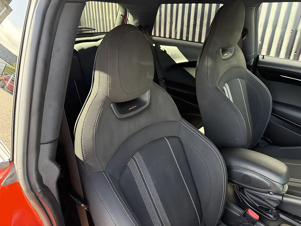 Used 2018 MINI Hatch Cooper S Sport Orange - Interior and Exterior details 13