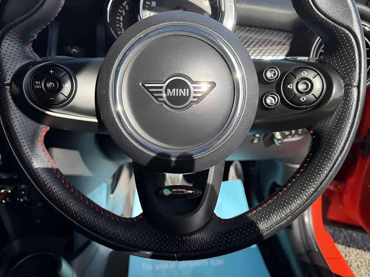 Used 2018 MINI Hatch Cooper S Sport Orange - Interior and Exterior details 15