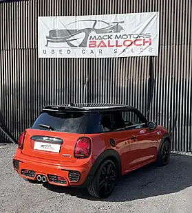 Used 2018 MINI Hatch Cooper S Sport Orange - Interior and Exterior details 5