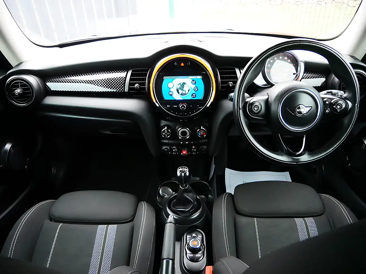 Used 2018 MINI Hatch Cooper S Sport Solaris Orange Metallic - Interior and Exterior details 10