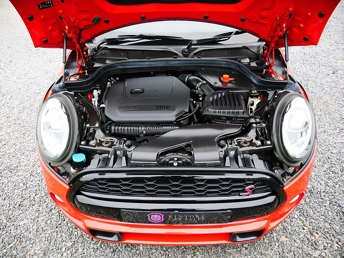 Used 2018 MINI Hatch Cooper S Sport Solaris Orange Metallic - Interior and Exterior details 13