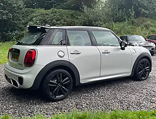 Used 2018 MINI Hatch Cooper S White Silver - Interior and Exterior details 3