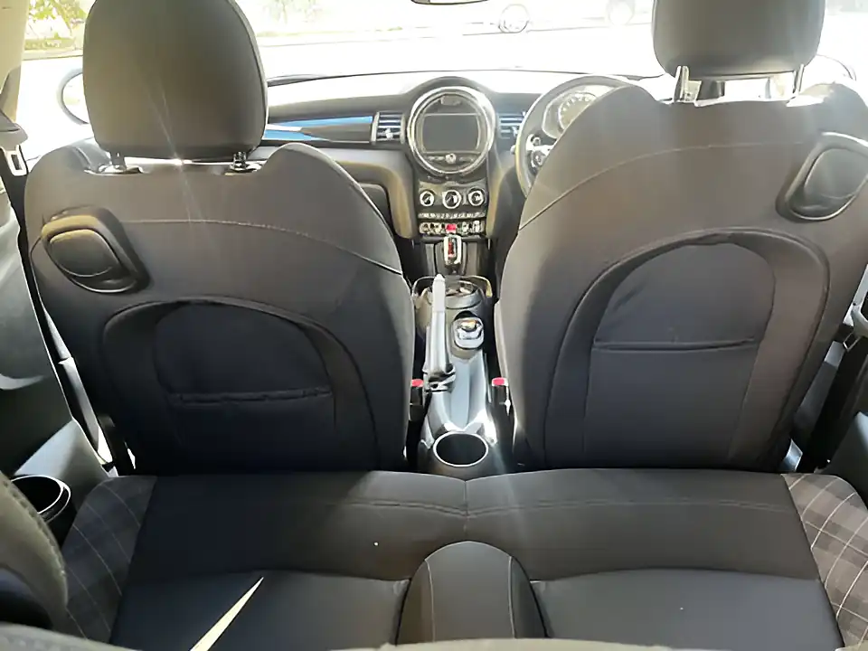 Used 2018 MINI Hatch Cooper S White Silver - Interior and Exterior details 15
