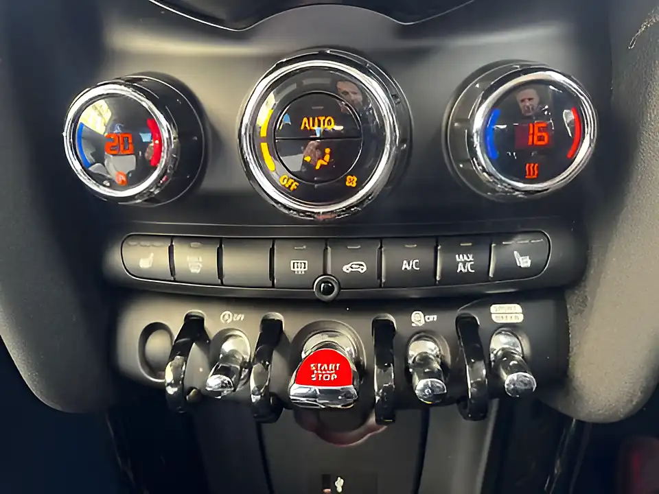 Used 2018 MINI Hatch Cooper S White Silver - Interior and Exterior details 17