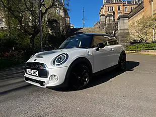 Used 2018 MINI Hatch Cooper S White Silver - Interior and Exterior details 18