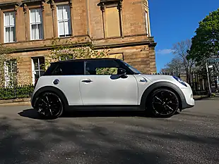 Used 2018 MINI Hatch Cooper S White Silver - Interior and Exterior details 6