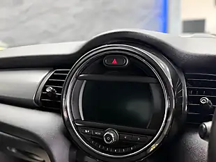 Used 2018 MINI Hatch Cooper Silver - Interior and Exterior details 14