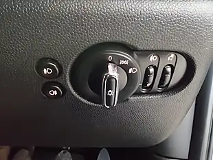 Used 2018 MINI Hatch Cooper Silver - Interior and Exterior details 11
