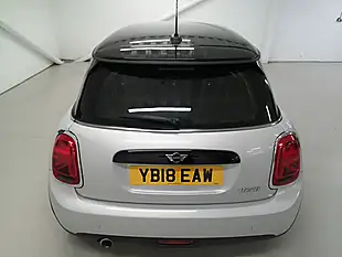 Used 2018 MINI Hatch Cooper Silver - Interior and Exterior details 15