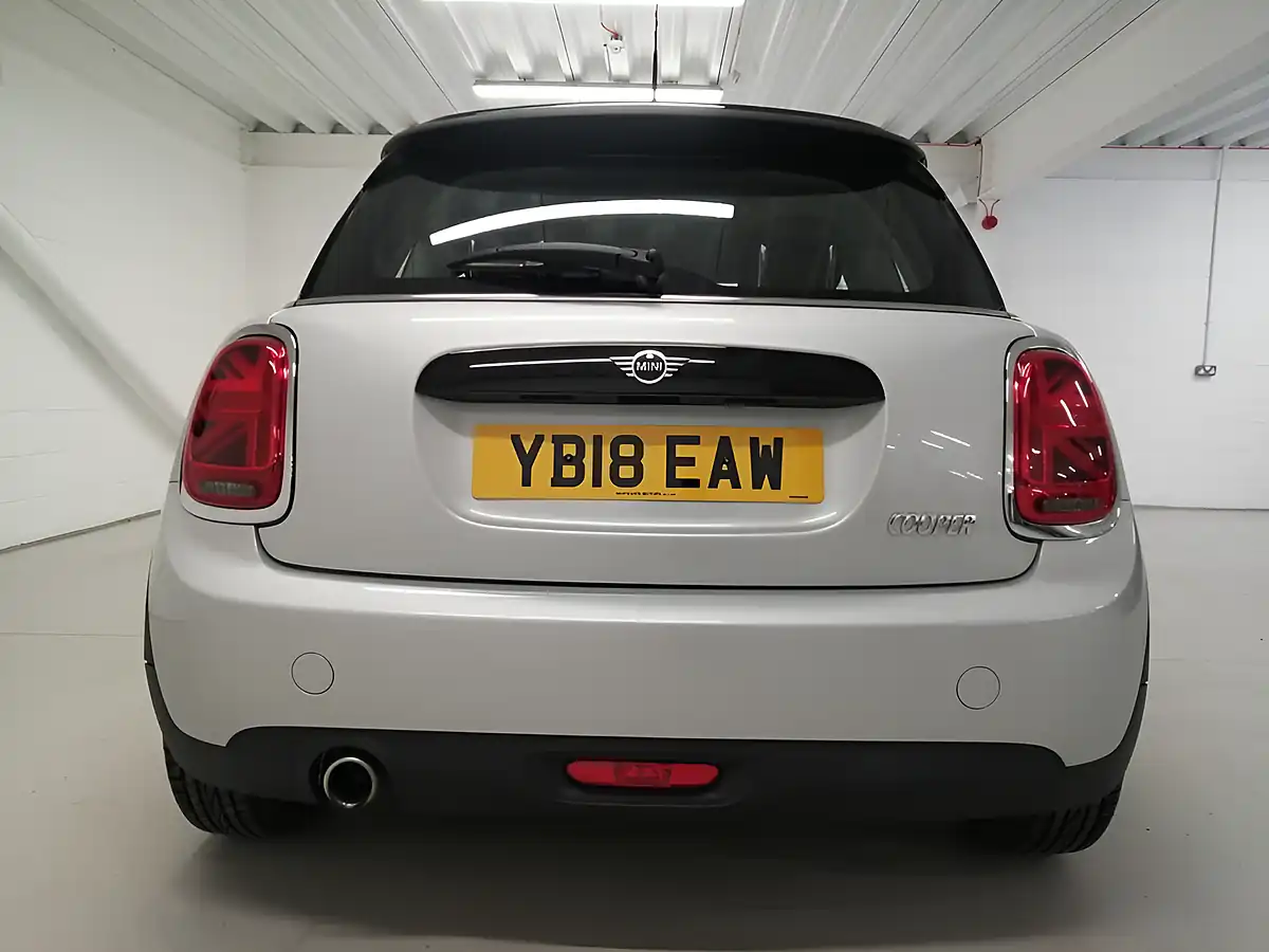 Used 2018 MINI Hatch Cooper Silver - Interior and Exterior details 5