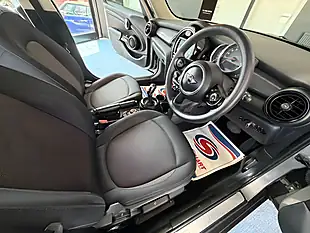 Used 2018 MINI Hatch Cooper Silver - Interior and Exterior details 10