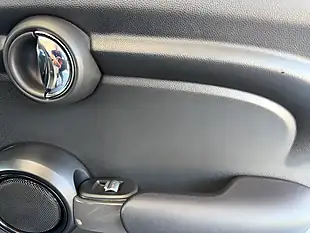Used 2018 MINI Hatch Cooper Silver - Interior and Exterior details 11
