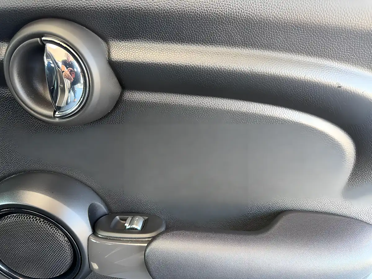 Used 2018 MINI Hatch Cooper Silver - Interior and Exterior details 11