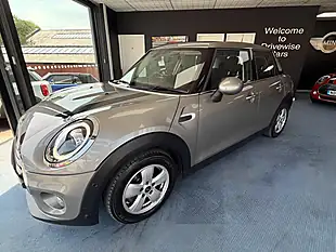 Used 2018 MINI Hatch Cooper Silver - Interior and Exterior details 5