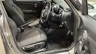 Used 2018 MINI Hatch Cooper Silver - Interior and Exterior details 13