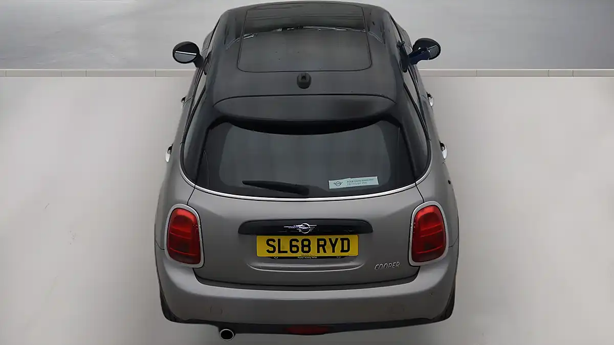 Used 2018 MINI Hatch Cooper Silver - Interior and Exterior details 8
