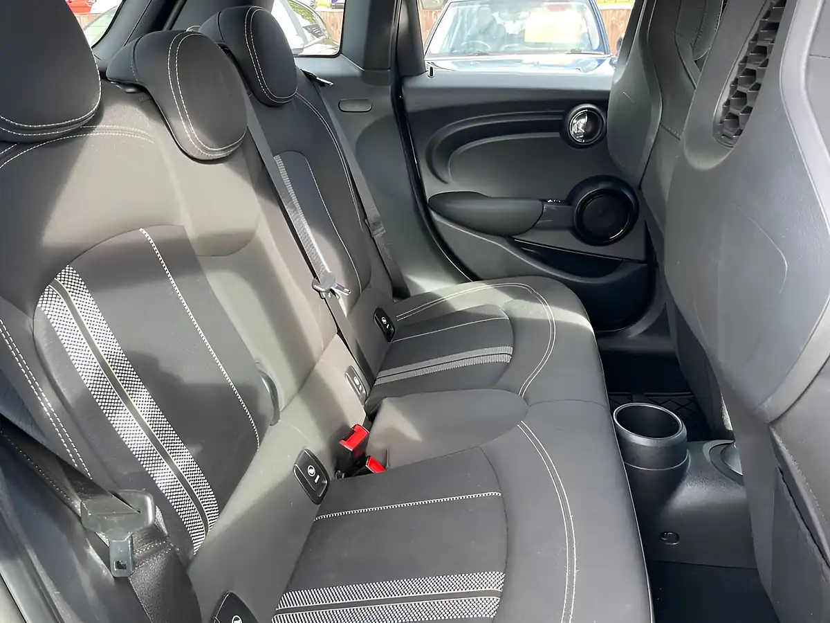 Used 2018 MINI Hatch Cooper Sport Black - Interior and Exterior details 12