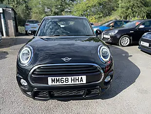 Used 2018 MINI Hatch Cooper Sport Black - Interior and Exterior details 5